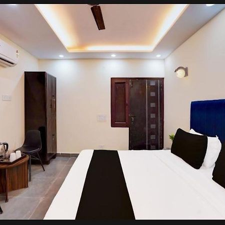 Hotel City Palace New Delhi Exterior foto